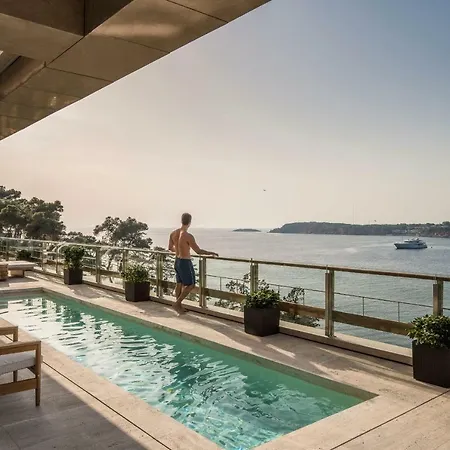Hotel Four Seasons Astir Palace 5*