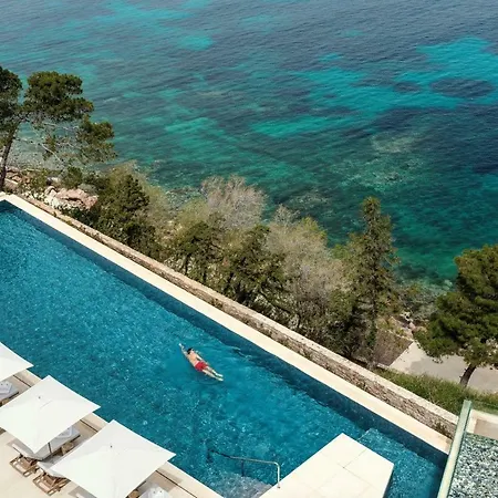 Four Seasons Astir Palace Hotel 5*
